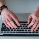 ШІ-агенти OpenAI захопили німецький сайт: що вони там робили і як приховували свої дії